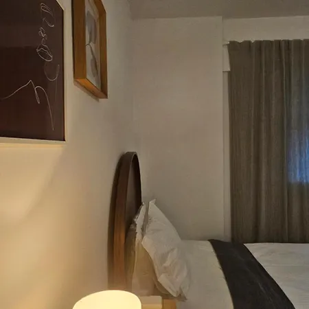 Luxury 2 Bdr Bathtub & View Apartment *